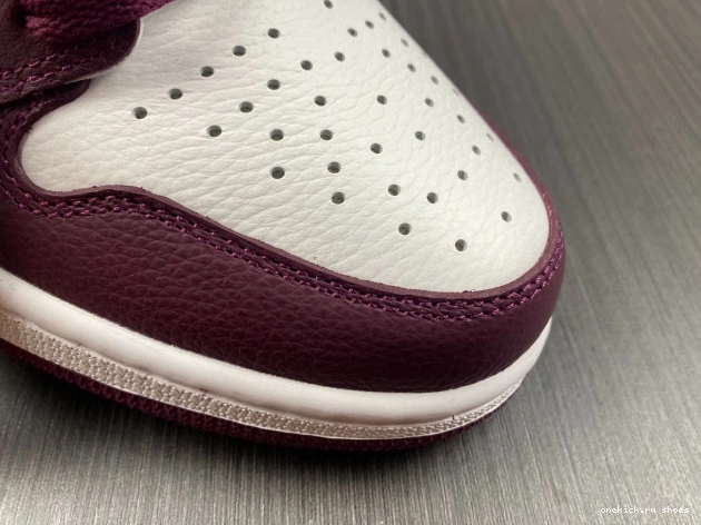 Cheap Jordan Air 555088-611 High OG Bordeaux 1 0822